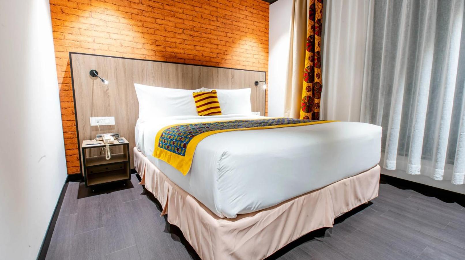 Onomo Hotel カンパラ エクステリア 写真